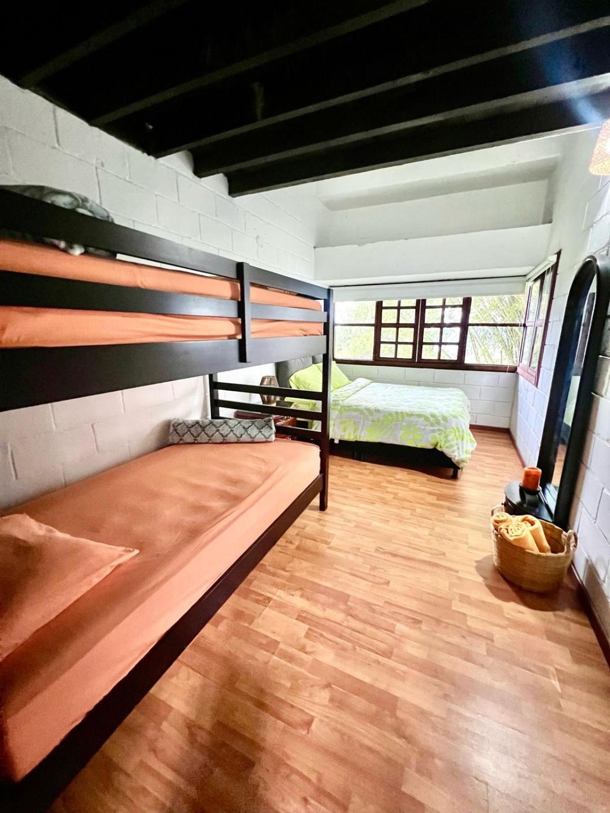 Hotel Maca Lago Calima Ngoại thất bức ảnh