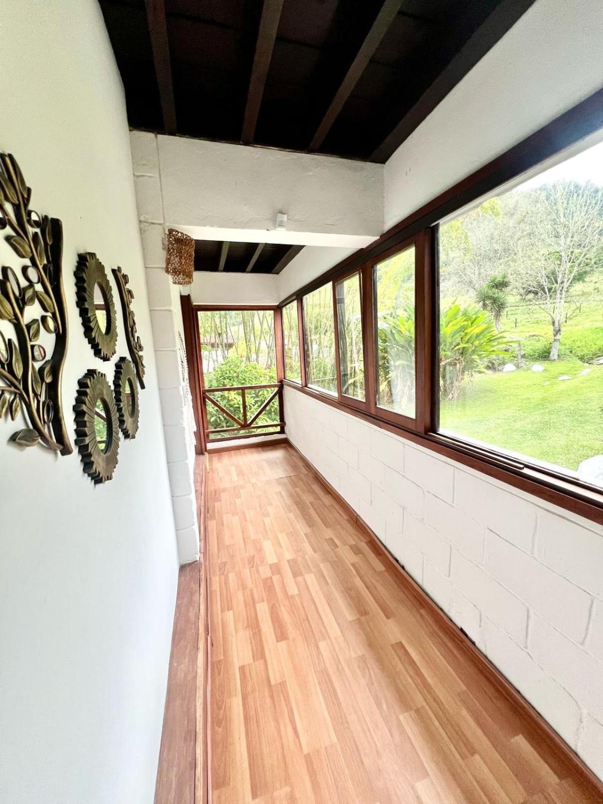 Hotel Maca Lago Calima Ngoại thất bức ảnh